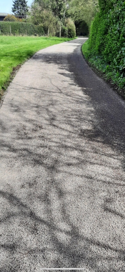 driveway tar and chip surface dressing Hampshire
